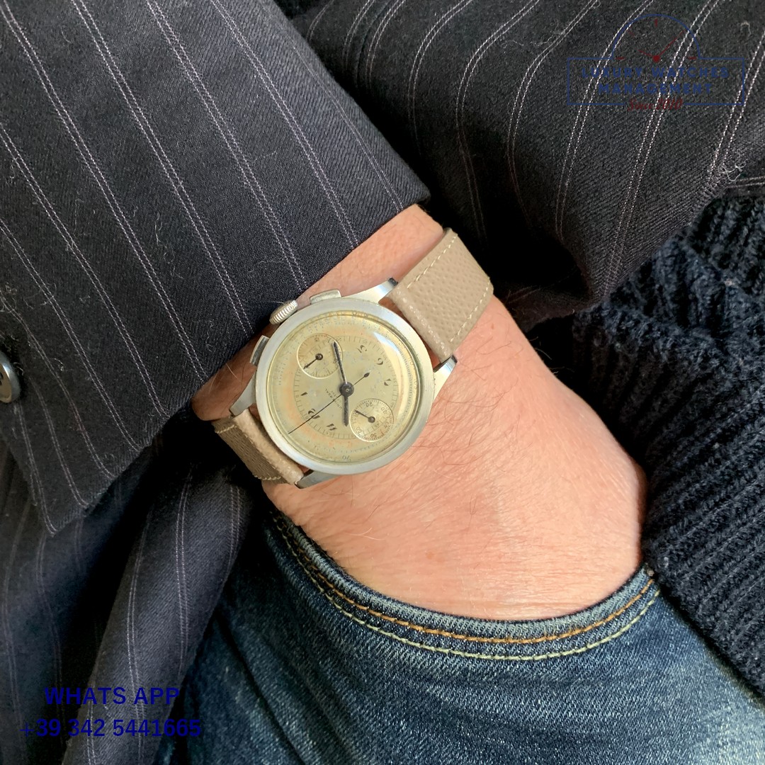 UNIVERSAL GENEVE' CHRONO 5466 (35)