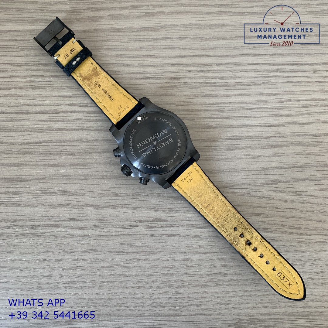 BREITLING SUPER AVENGER CHRONO V13375 (12)