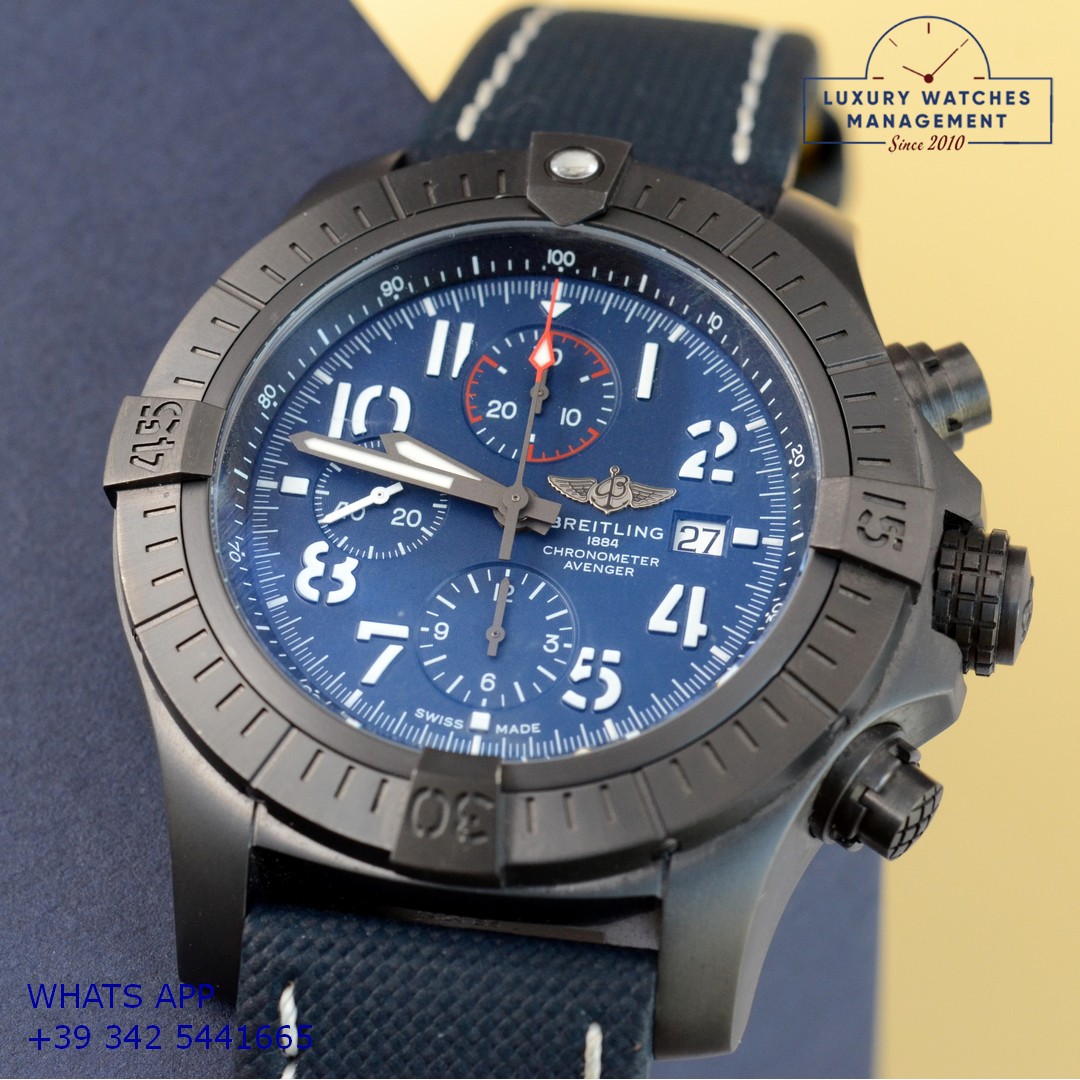 BREITLING SUPER AVENGER CHRONO V13375 (6)