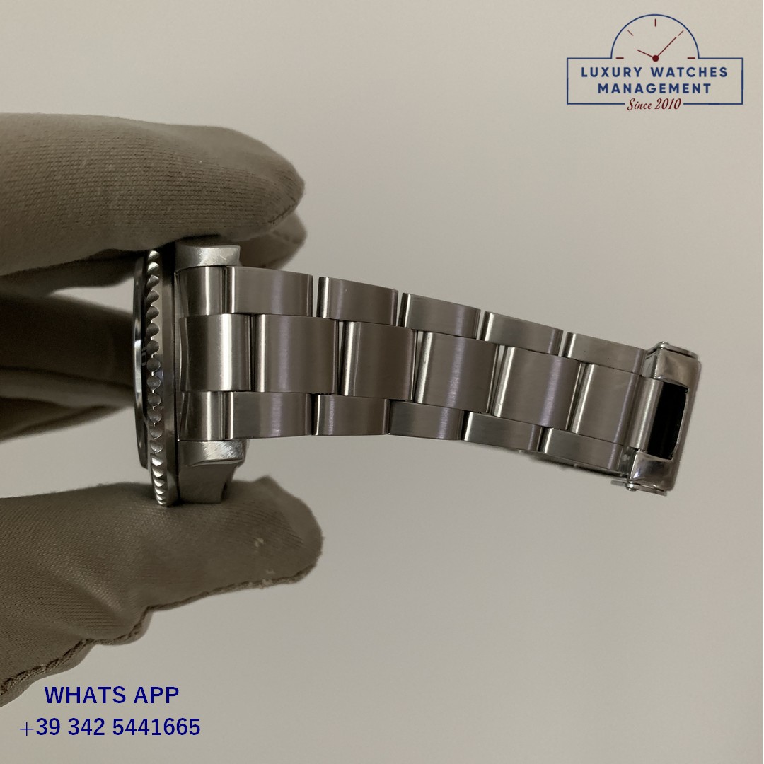 ROLEX SEA-DWELLER 16600 (18)