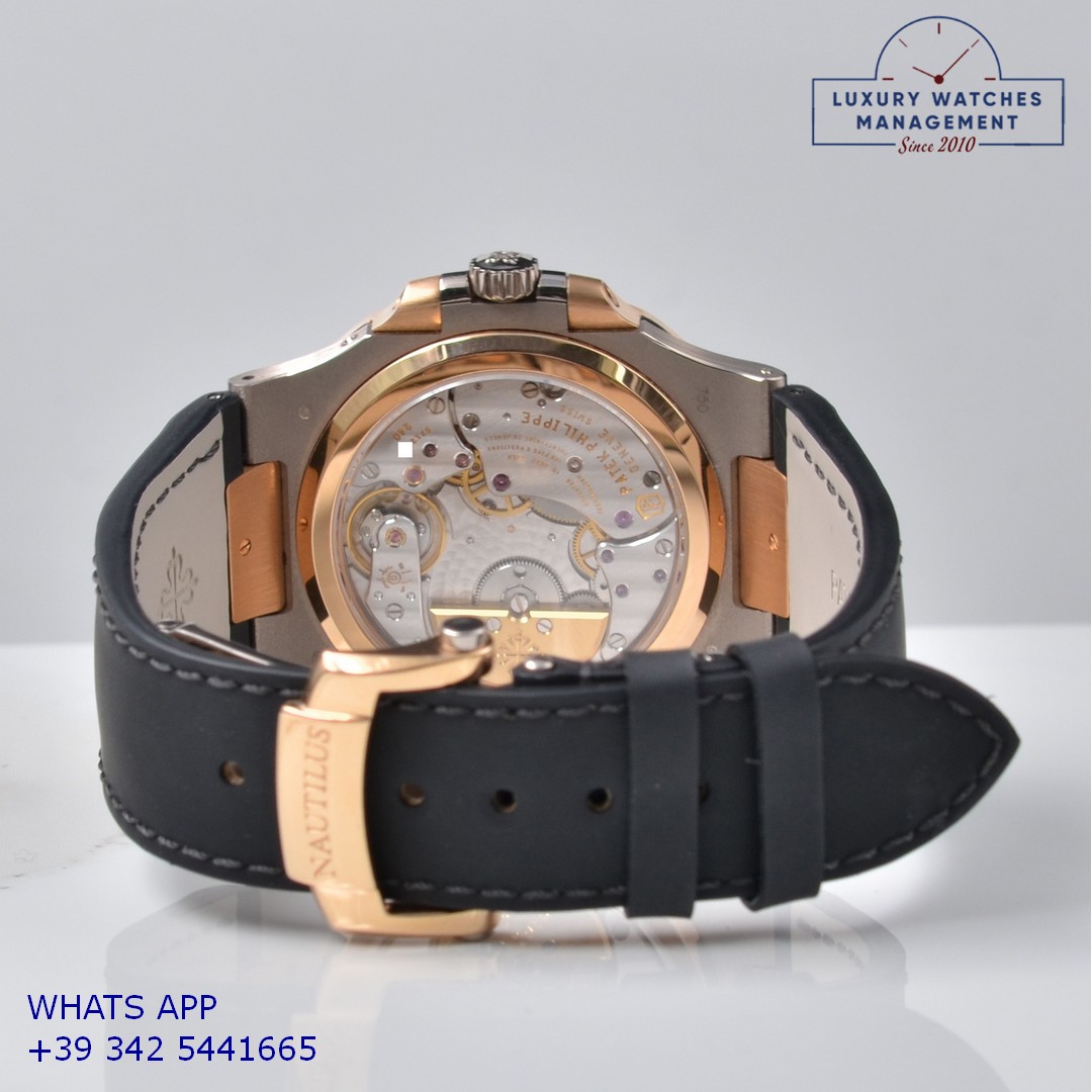 PATEK PHILIPPE NAUTILUS 5712GR-001 (9)