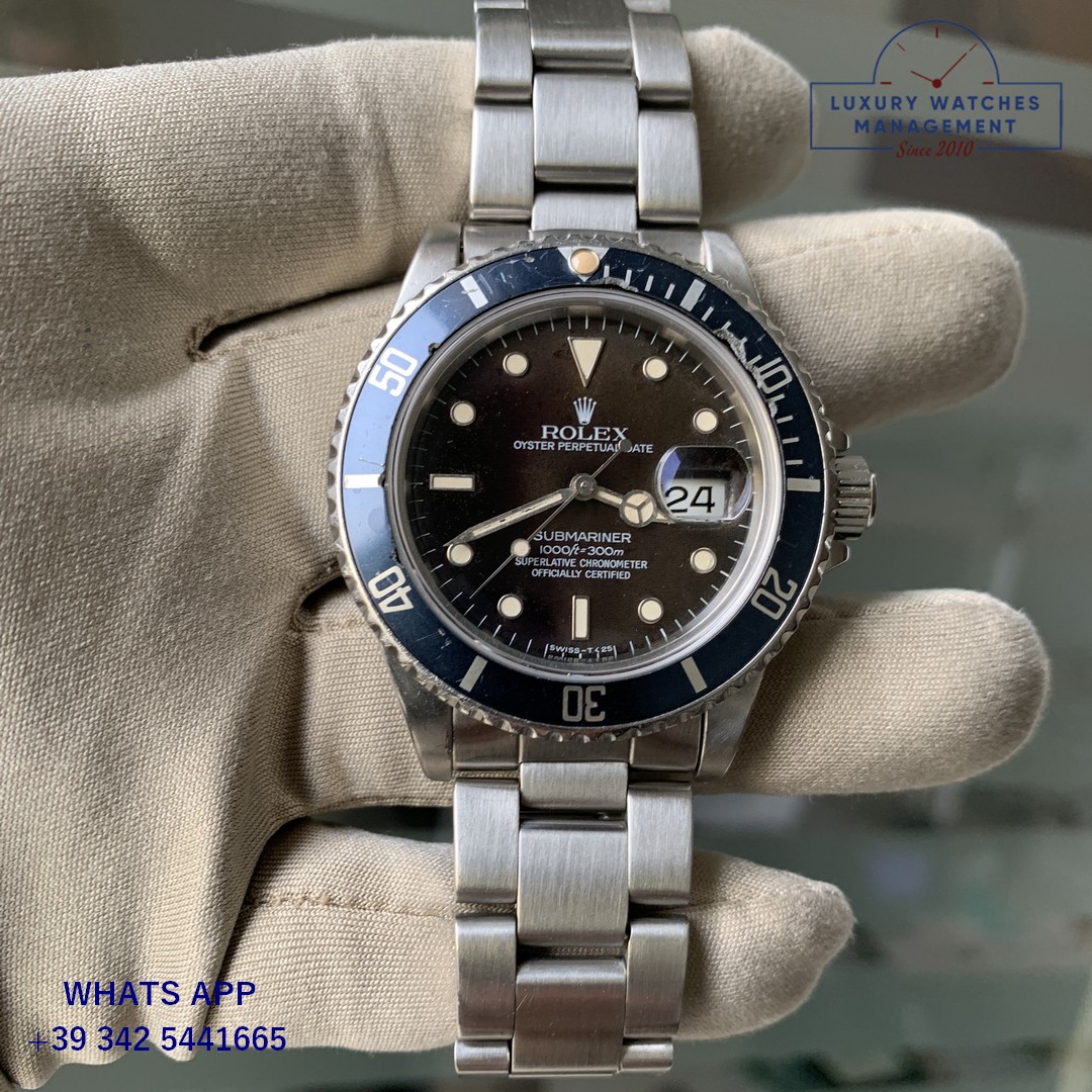 ROLEX SUBMARINER 16800 (24)