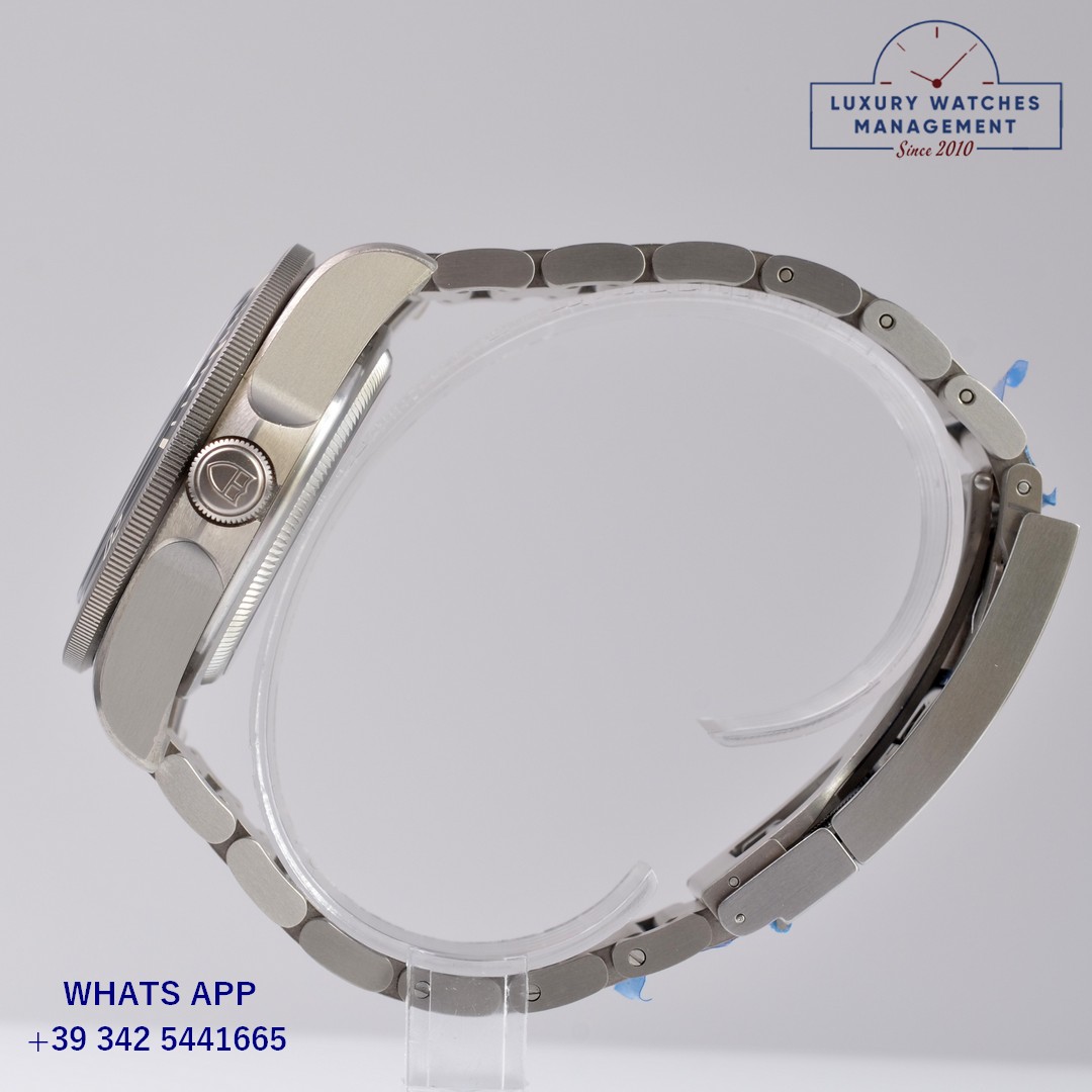 TUDOR PELAGOS 25600TN TITANIUM STATE OF QATAR (25)