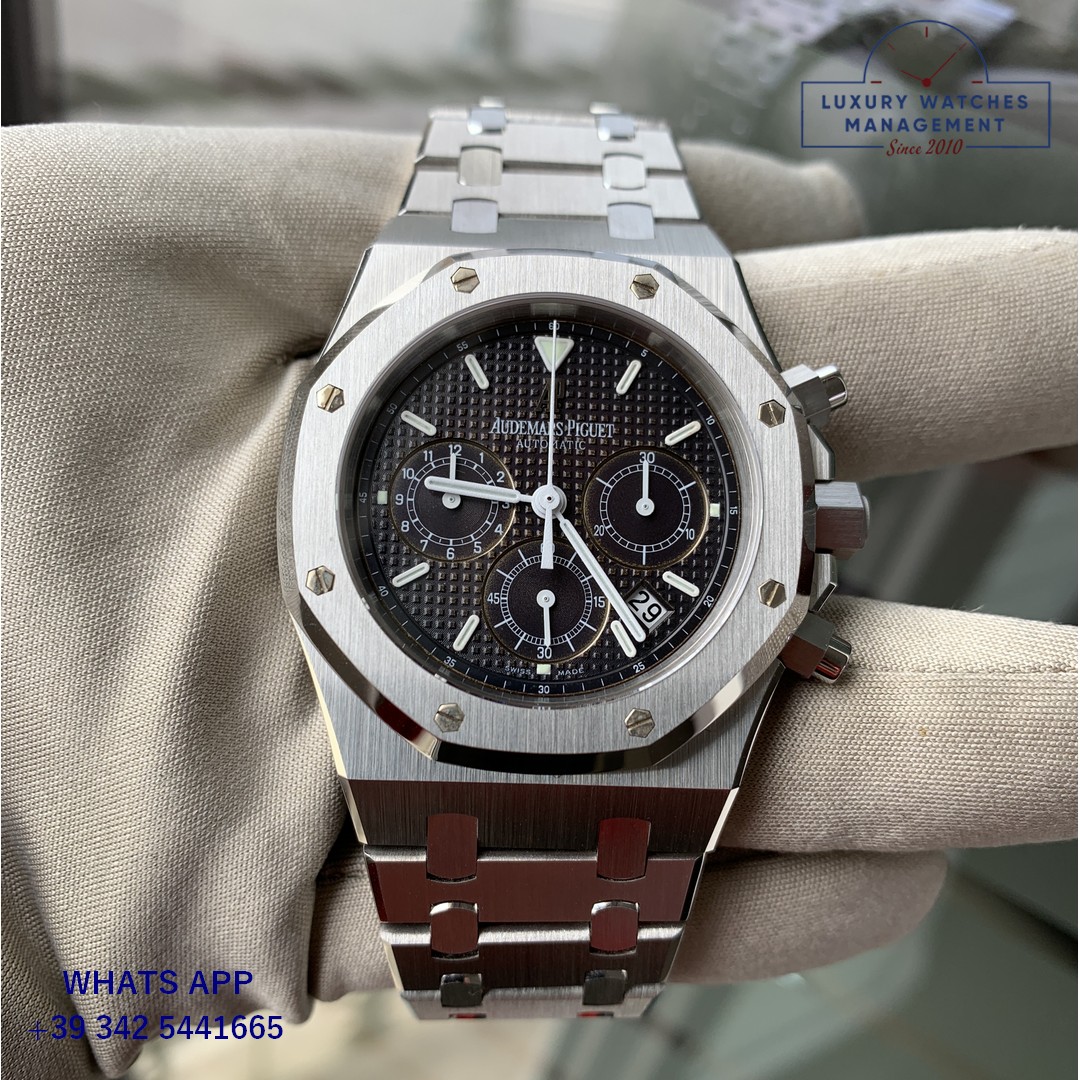 AUDEMARS PIGUET ROYAL OAK 25860ST (1)