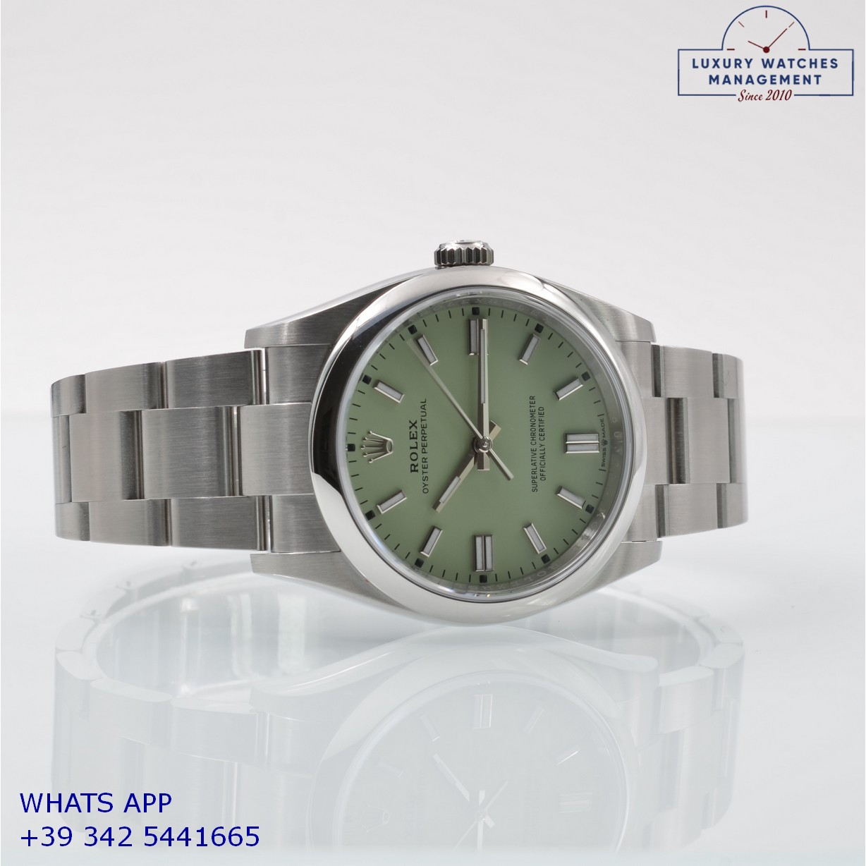 ROLEX OYSTER PERPETUAL 126000 (11)