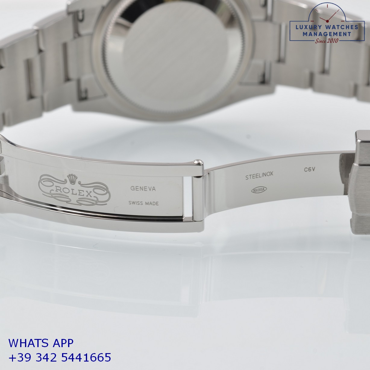 ROLEX OYSTER PERPETUAL 126000 (15)