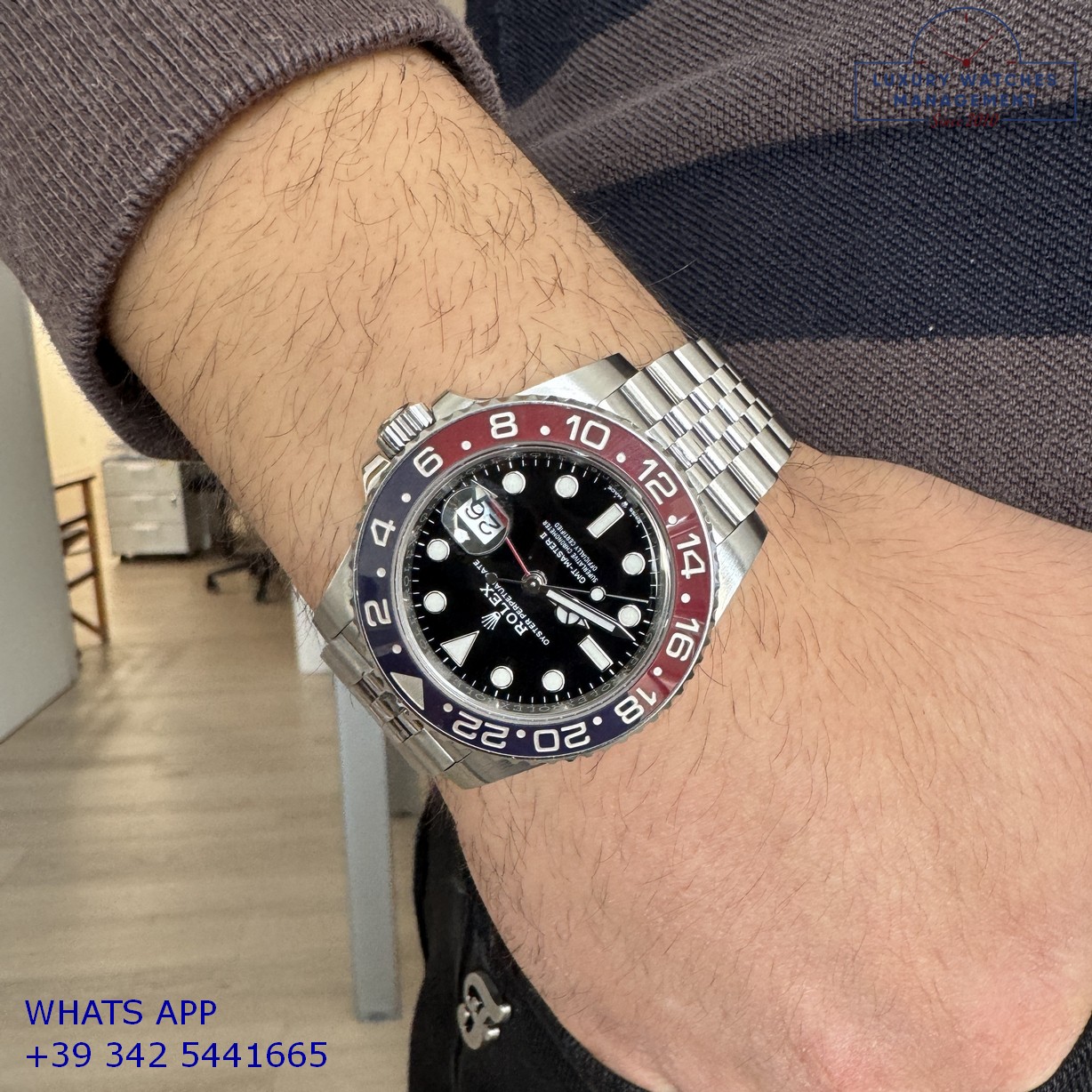ROLEX GMT MASTER II 126710BLRO (12)